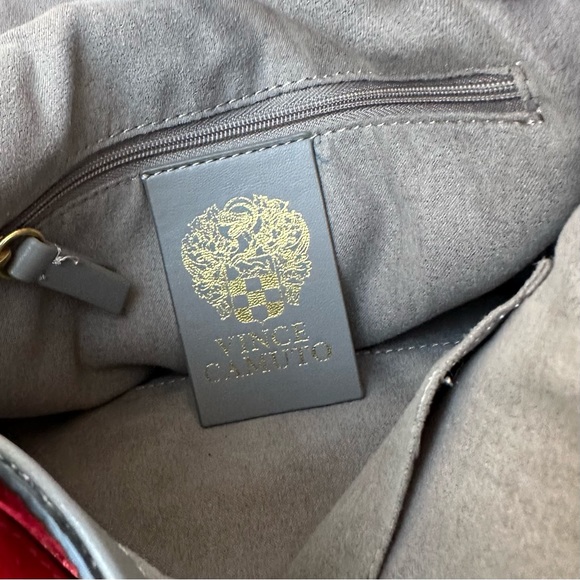 Vince Camuto Hayes Pebbled Leather HOBO Crossbody Bag - New Berry Color - Picture 14 of 15